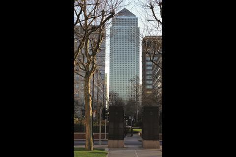 Cesar Pelli's tower at Canary Wharf